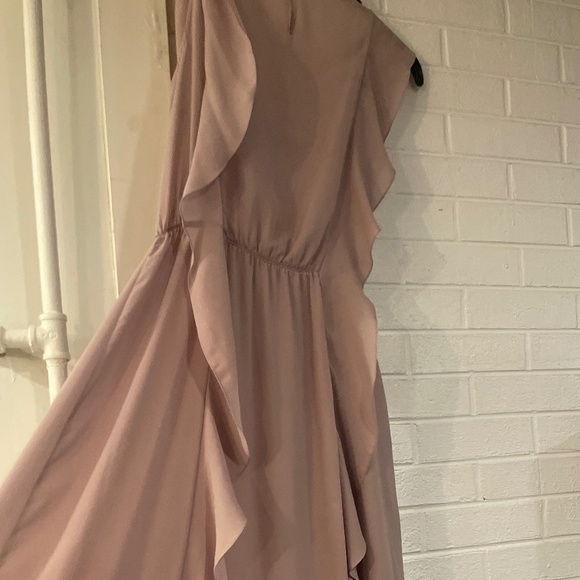 Champagne Maxi Dress Ruffled Size XXS - Picture 3 of 3